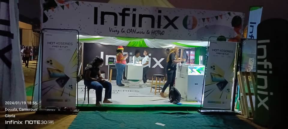 Infinix fait la fête des cadeaux avec Hot 40i