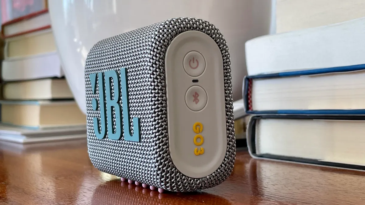 JBL GO 3 : une enceinte Bluetooth compacte et robuste à petit prix