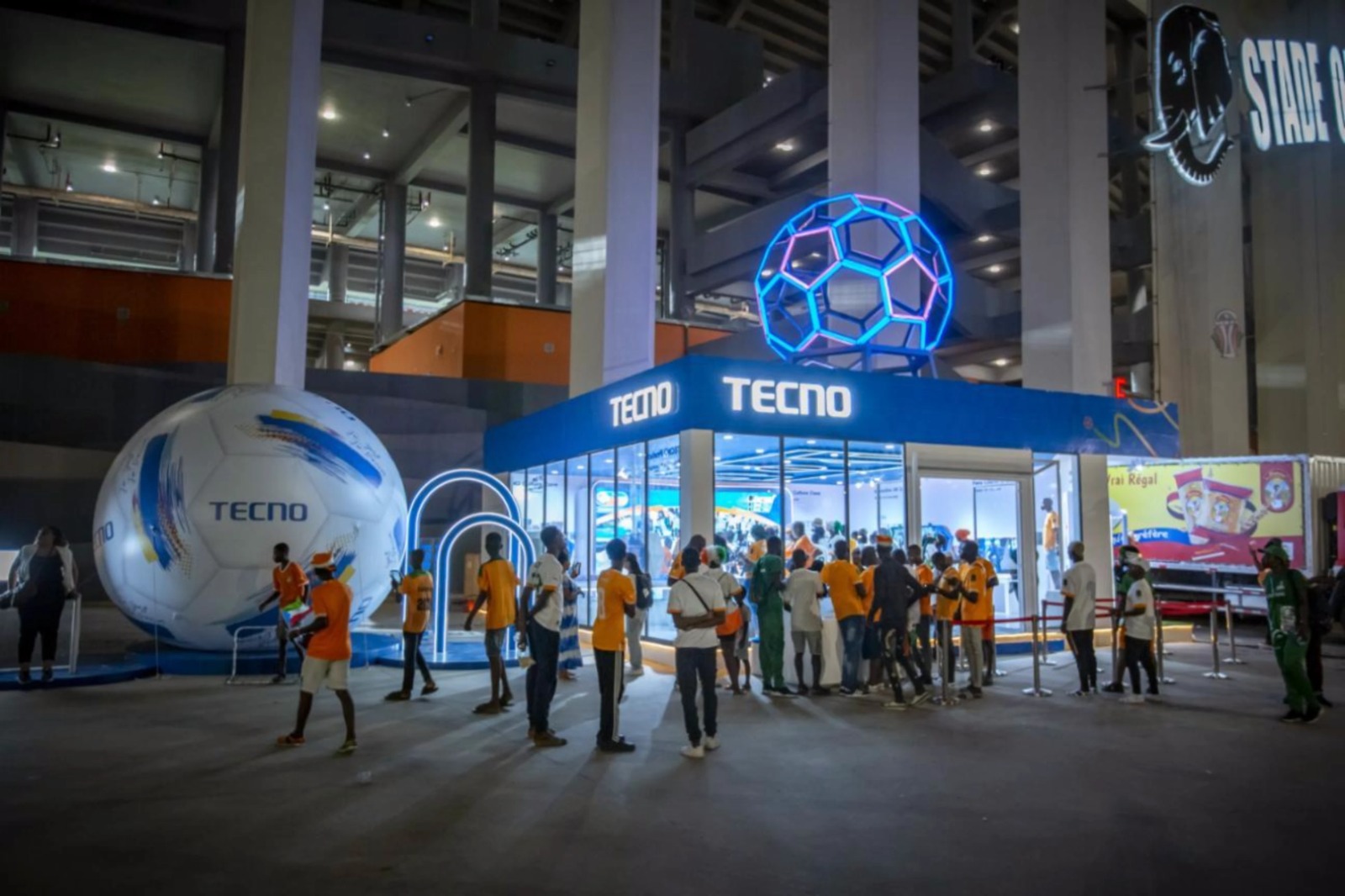 TECNO établit un nouveau GUINNESS WORLD RECORDS™ : “Le plus grand nombre de vidéos de personnes jouant à un jeu mobile de réalité augmentée (AR) téléchargées sur TikTok en une heure’’