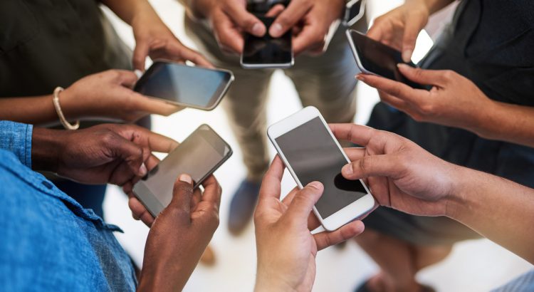 Smartphones : les cinq marques qui dominent le marché africain ?