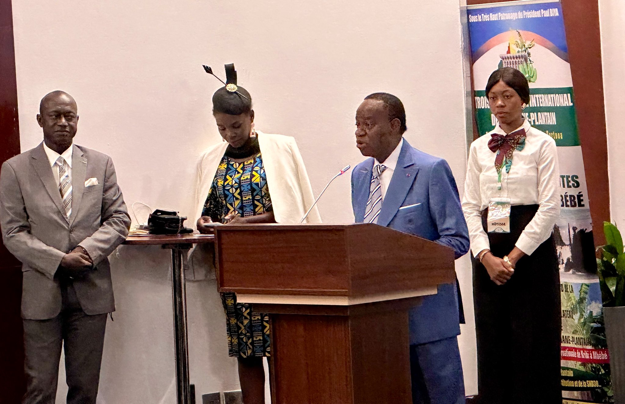 Presse Numérique au Cameroun : Avenir, Enjeux et Perspectives