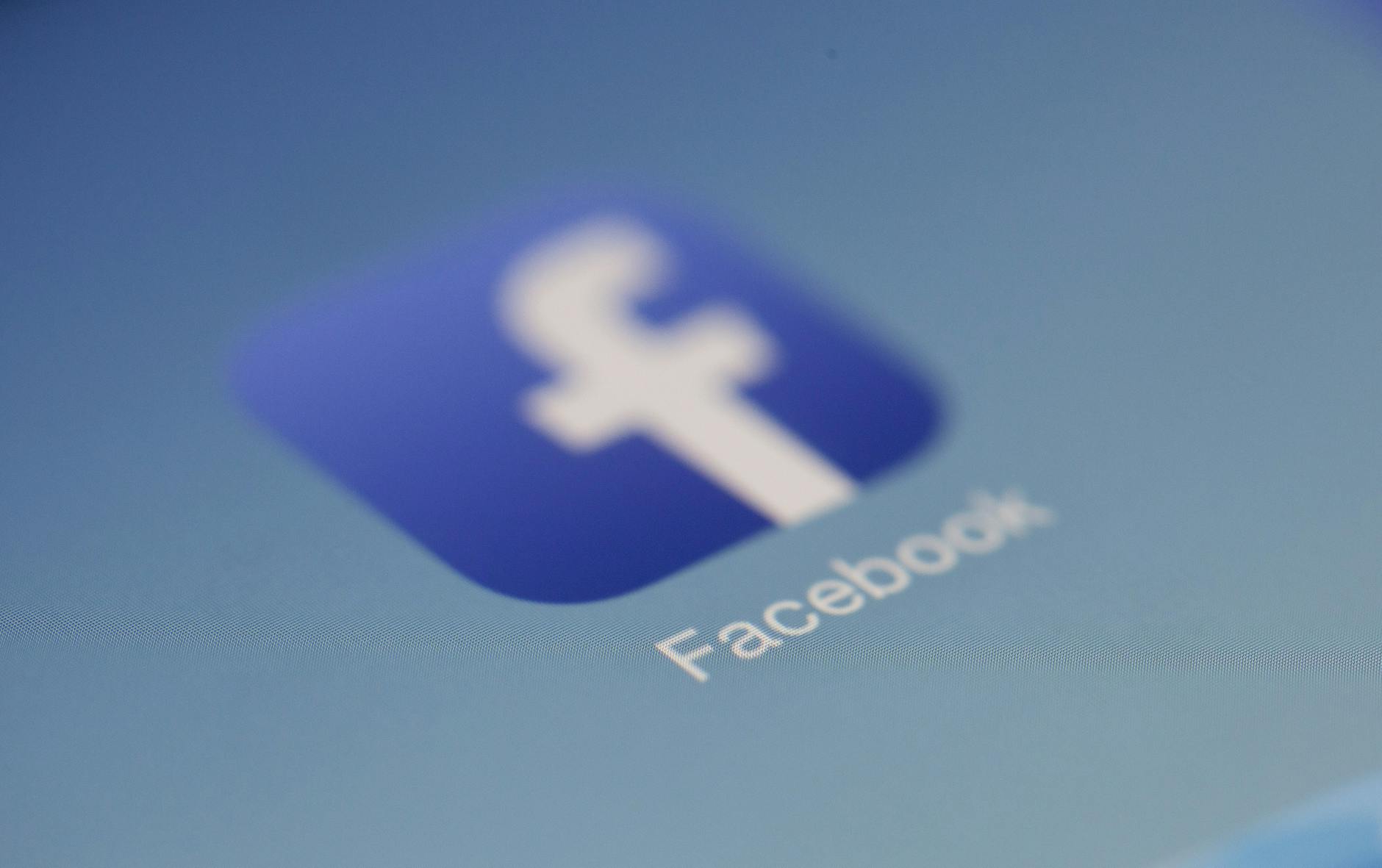 Facebook : Comment désactiver la lecture automatique des vidéos ?