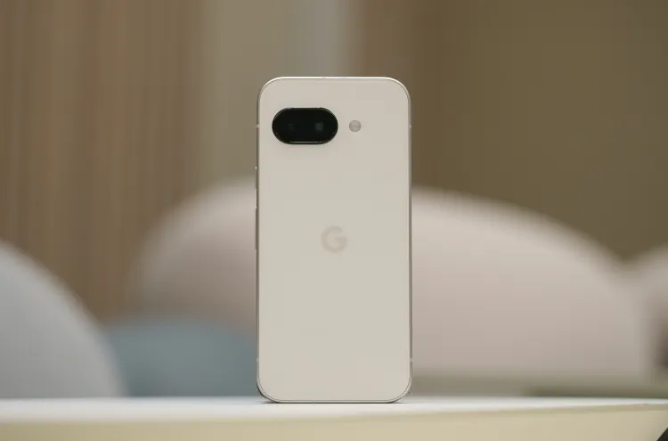 Google Pixel 9a : Le Smartphone Qui Va Faire de l'Ombre à L’iPhone 16e