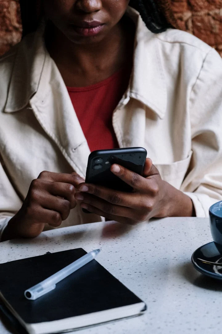 Confidentialité : WhatsApp Déploie une Nouvelle Fonction de Sécurité Inédite !