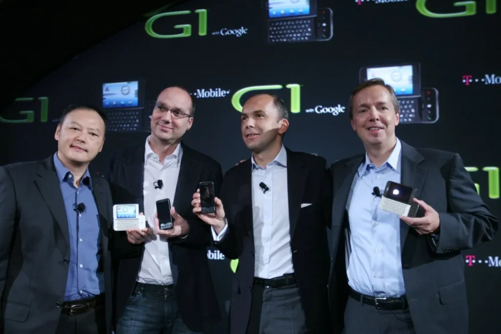 Android, la Révolution Silencieuse : Récit d’un Empire Mobile Bâti sur l’Ouverture, l’Audace et la Donnée 61 Andy Rubin Rich Miner Nick Sears et Chris White
