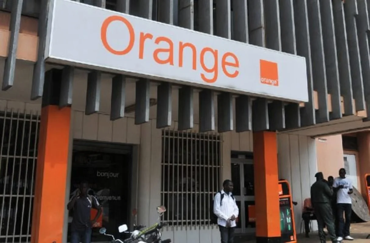 Orange Cameroun Investit 1,5 Milliard FCFA dans ses Digital Centers : Une Vitrine de l’Innovation Numérique… Mais à Quel Prix ?