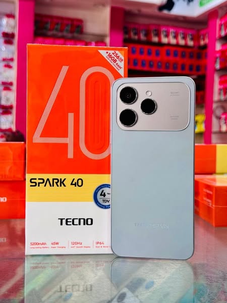 Tecno Spark 40 Serie 3