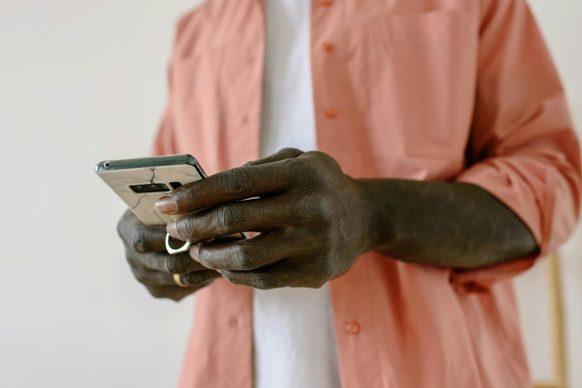 2,6 milliards de FCFA d’amendes : l’ART sanctionne Orange Cameroun et MTN pour défauts majeurs de couverture et qualité 61 2,6 milliards de FCFA d’amendes : l’ART sanctionne Orange Cameroun et MTN pour défauts majeurs de couverture et qualité