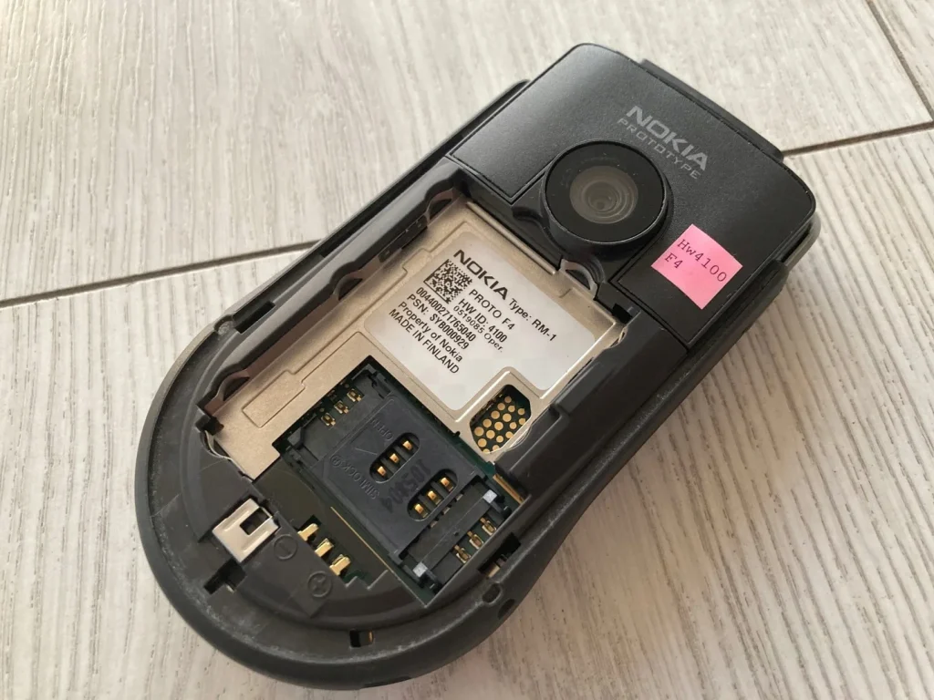 Avant l’iPhone, il y avait le Nokia 6630 : le smartphone qui a connecté le monde 68 Nokia 6630 4