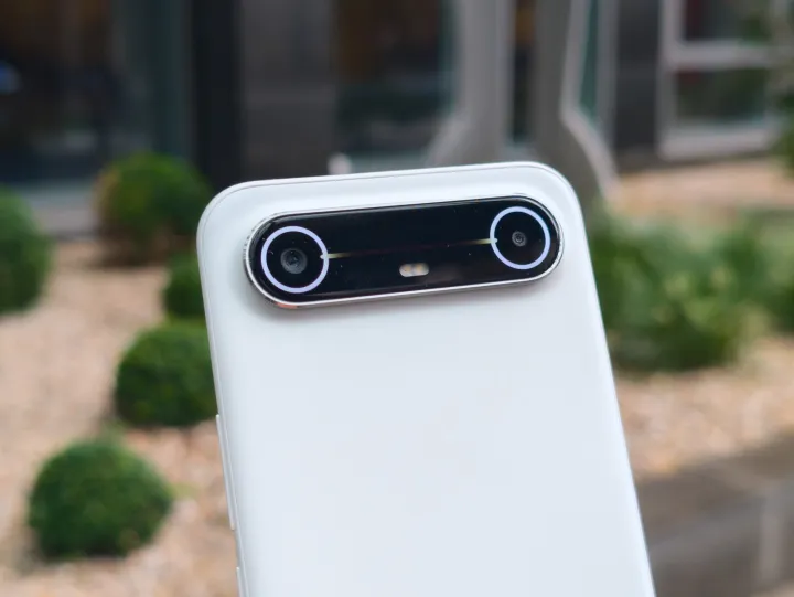 Tecno Pova Slim 16
