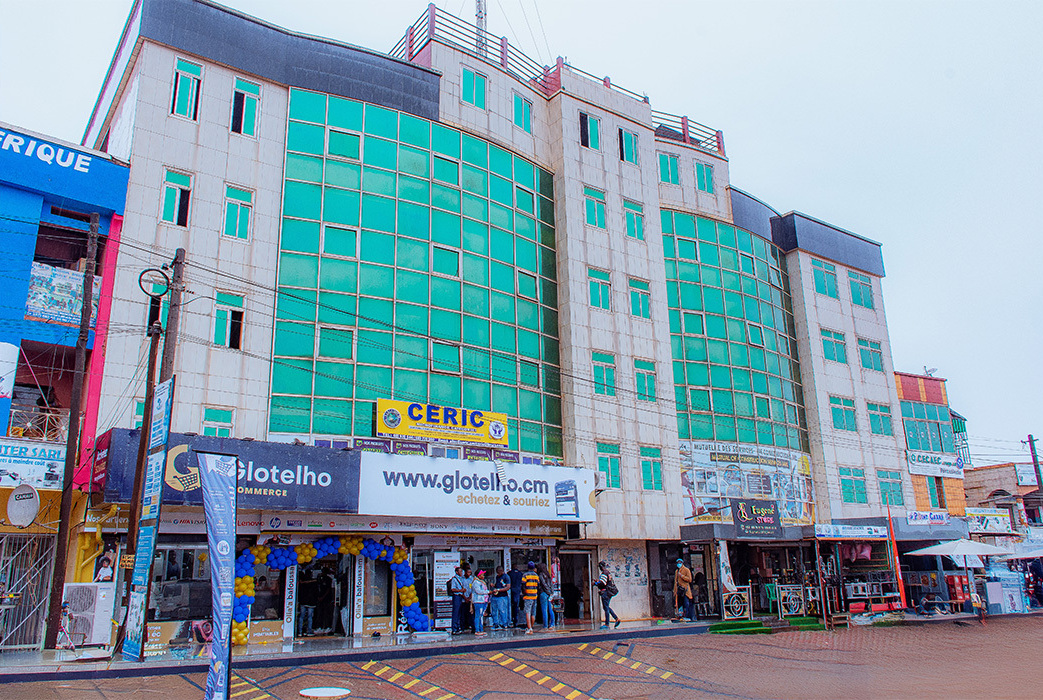 De Wandashop à GLOTELHO : l'histoire méconnue du e-commerce au Cameroun 62 Glotelho Bafoussam