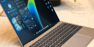 Dell XPS Googlebook affichant l’interface Googlebook OS sur un ordinateur portable