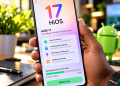 TECNO Camon 50 Pro : ce que l’on sait d’Android 17 au Cameroun 65 Smartphone TECNO Camon 50 Pro affichant l’interface HiOS 17 et une progression de mise à jour sur fond de studio technologique.